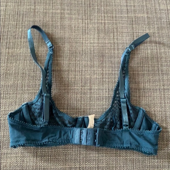 Urban Outfitters Lace Wire Bra - Picture 3 of 4